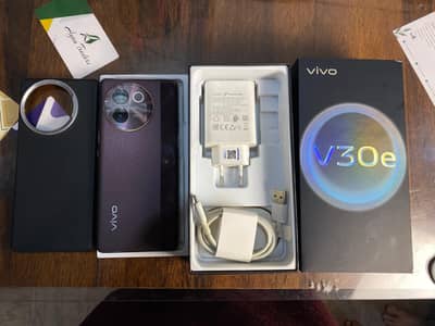 Vivo V30e