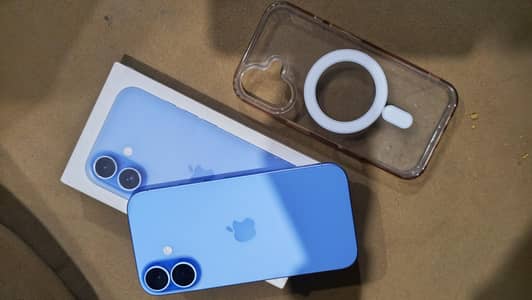IPHONE 16 WITH  BOX N CHARGER