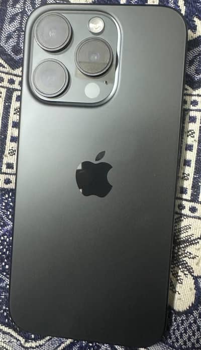 Iphone 15 pro (factory unlock)