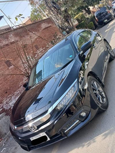 Honda civic brand new car total geniune scratch less