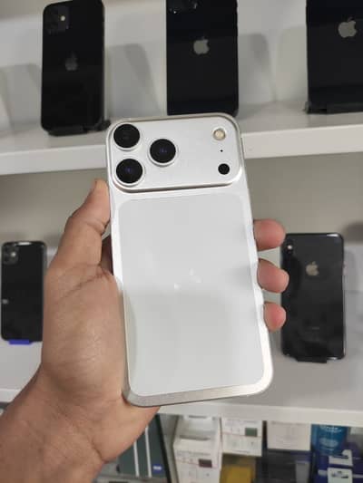 I phone xr converte 17 pro