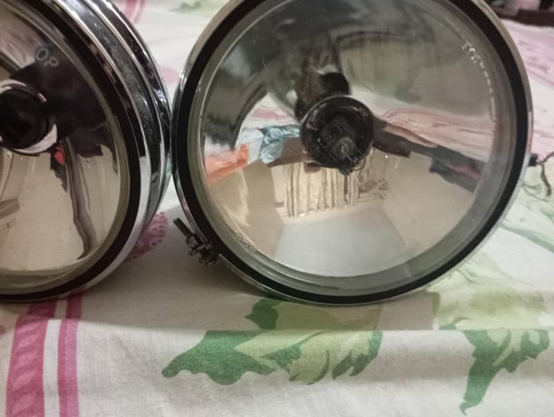 universal light with long range 2