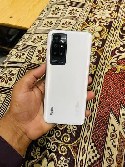 redme 10 saaf condition 6+2gb 128gb gaming phone