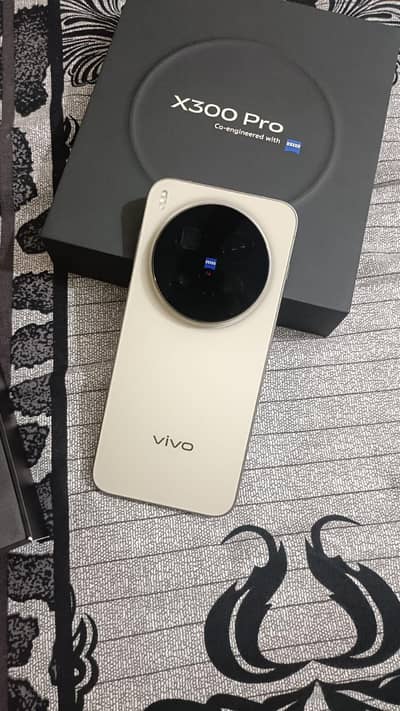 VIVO X300PRO 16/512 JUST BOX OPEN PACK