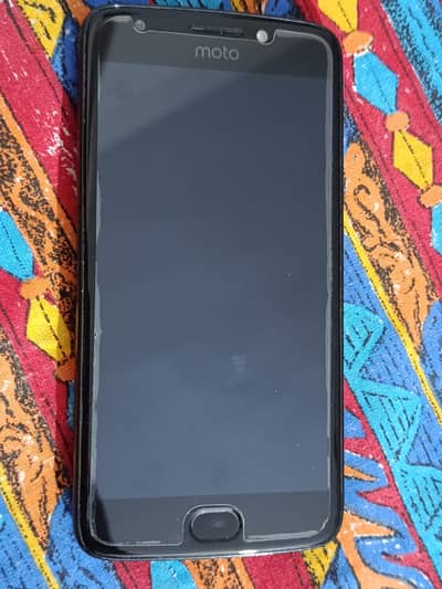 Motorola E4 mobile Working Condition for sale Contact 03362838259