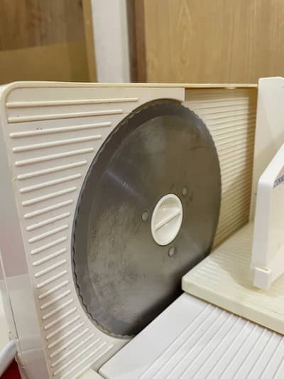 Cookworks Electric Food / Vegetable/ Fruits/ Meat Slicer with Acces