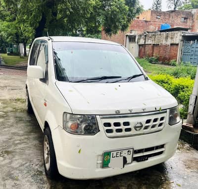 Nissan Otti 2010 model 2013 import registered