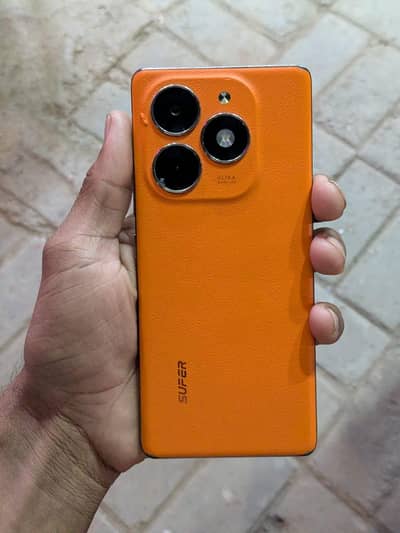 ItalS23+ 8+8/256 complete box Sirius by contect