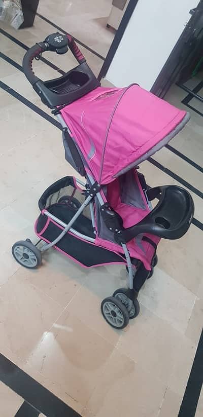 UK brand infanti pram