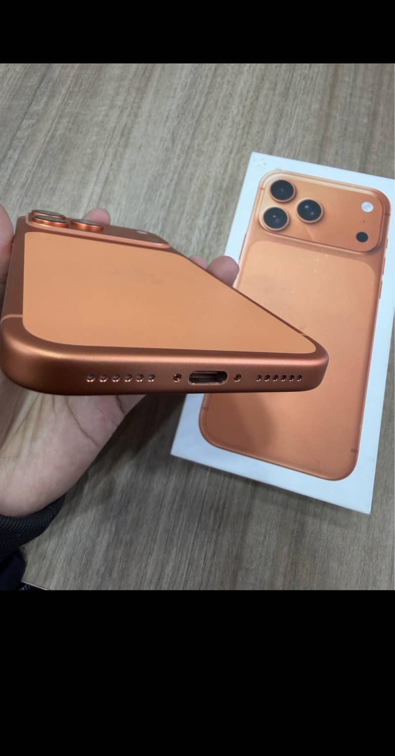 iPhone 17 pro max Full sim time 4