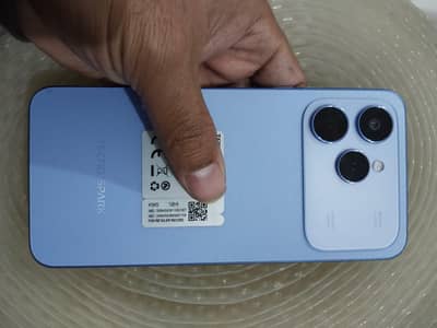 Techno spark 40 12/128 GB