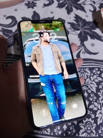 Iphone 11 pro max pta 256