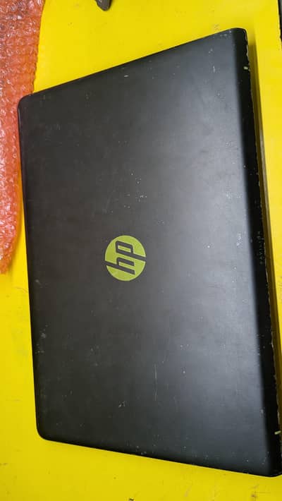 i7 7th GAMING LAPTOP (NOT WORKING )