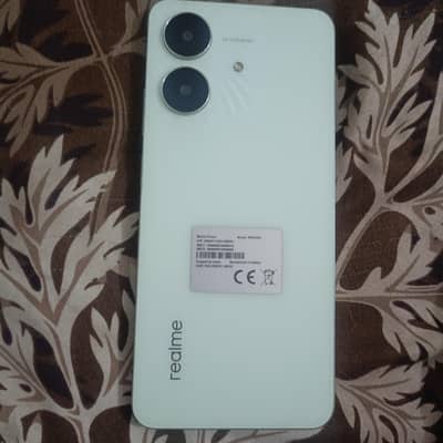4.64    realme note 60x