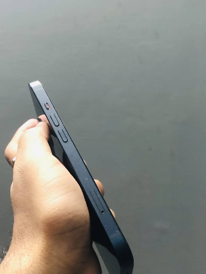 iphone 13 under apple warranty 2