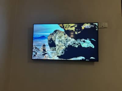 Samsung   50 Inch Crystal UHD DU7000 4K Smart TV