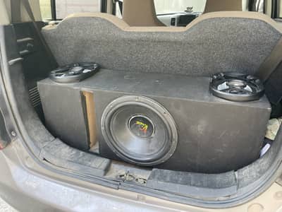 Subwoofer with 4 channel amplifier