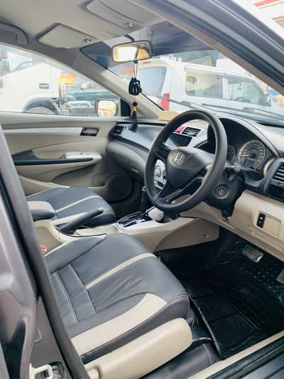 Honda City 2015 automatic