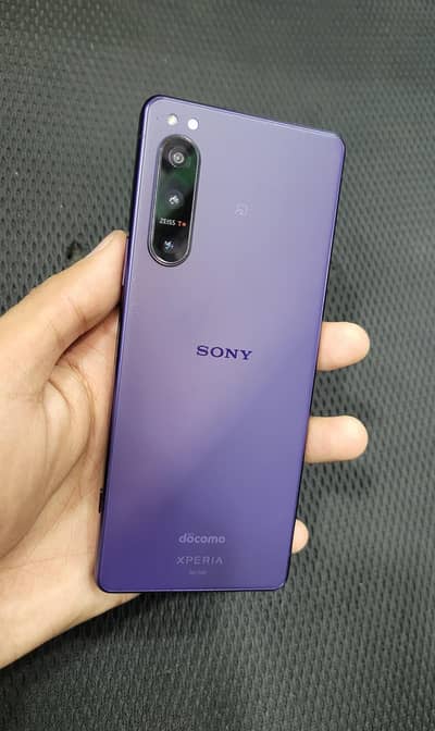 Sony 5 mark 4 8 gen 2 processor