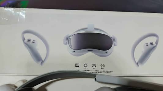 PICO 4 All-in-One VR Headset 90Hz 4K+ Super-Vision Display