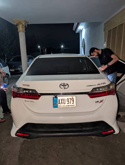 Toyota Corolla Altis 1.6 X Automatic CVT-i Special Edition 2022