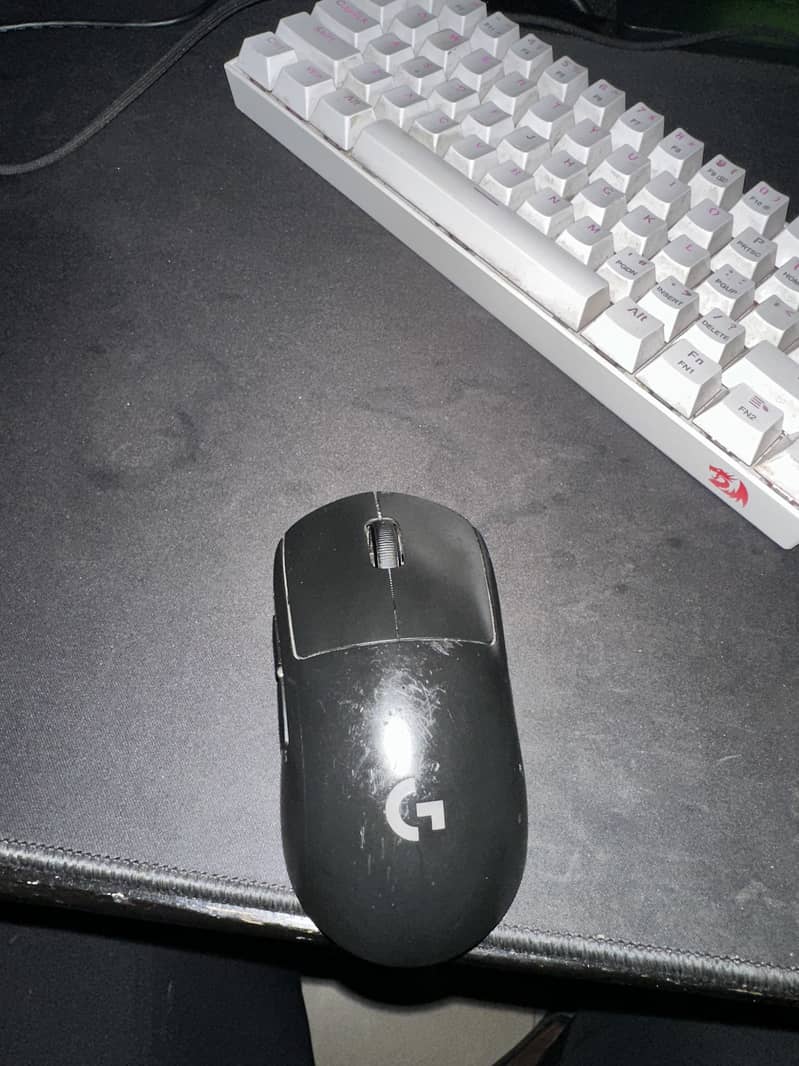 Logitech g pro wireless 1