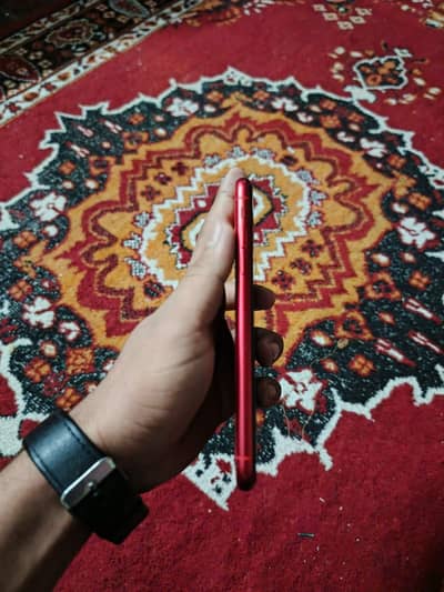 EXCHANGE POSSIBLE WITH 11 PRO