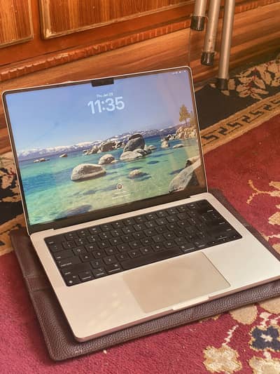 Macbook Pro M1 Pro, 1TB, 32GB Ram