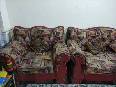 3 2 1 Sofa Set in a very good condition
