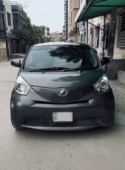 Toyota IQ