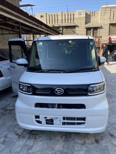 Daihatsu Tanto X tarbu 2022 model 2026 Fresh import January