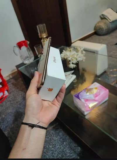iphone xs 256 pta approved with box wair