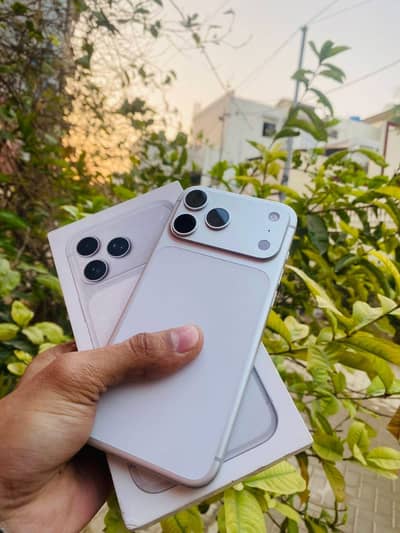 17 pro max 256Gb silver