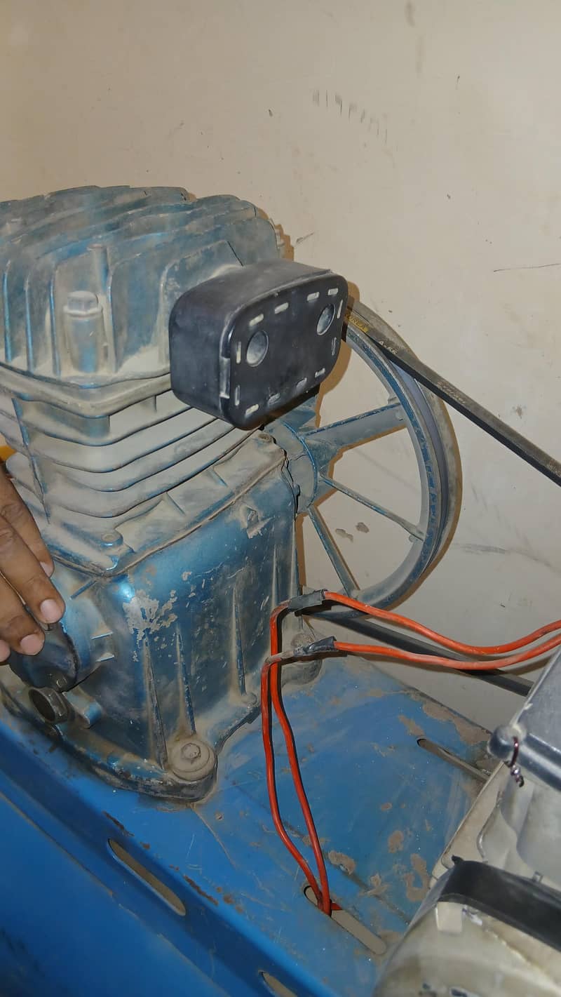Air compressor 1