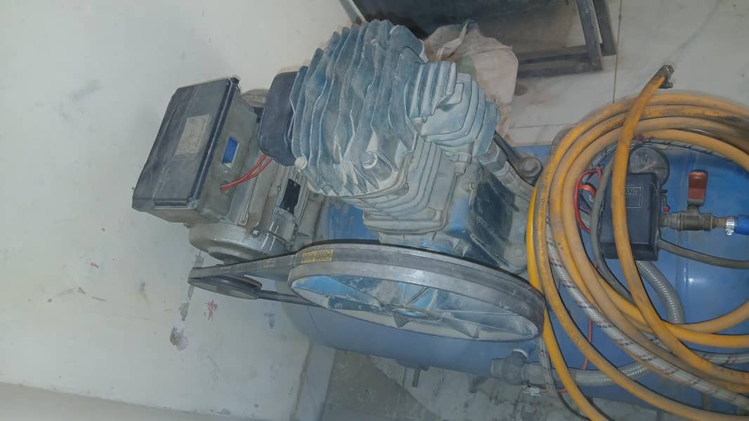 Air compressor 4