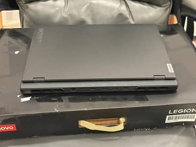 Lenovo Legion Pro 7 16ARX8H RTX 4090 Ryzen 9 32GB RAM 2TB SSD