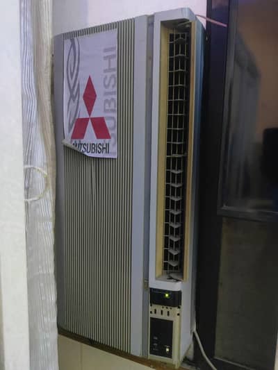 Mitsubishi 0.75 Ton 220V