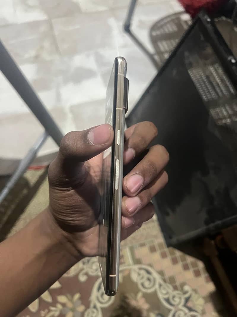 Google Pixel 7 Pro 4