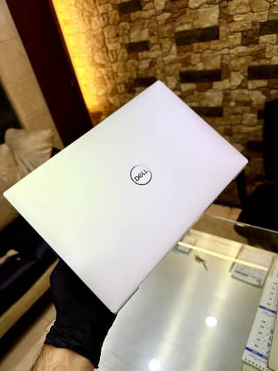 Dell Laptop i7 10th Gen Touch Screen 4k iPS Dell XPS