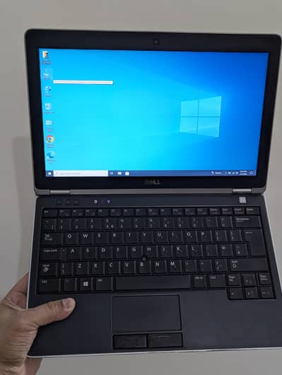 Dell Slim & Smart Laptop, core i7 2nd, Perfect Working. (0332-0037723)
