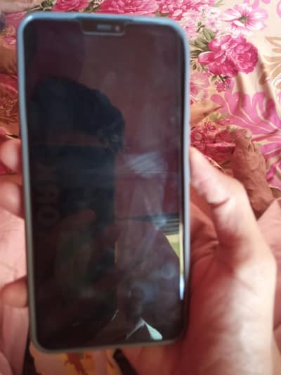 vivo y85 4/64 GB with box and original charger 9.5 out of 10 condition
