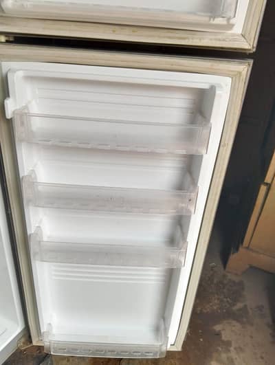 PEL refrigerator