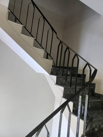 Idol portion for families resisdence