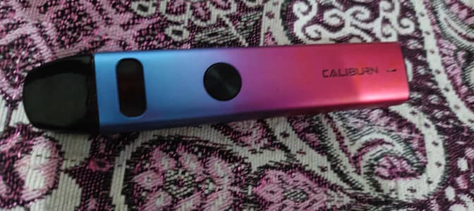 Caliburn A2 Iris Purple 15W Pod System