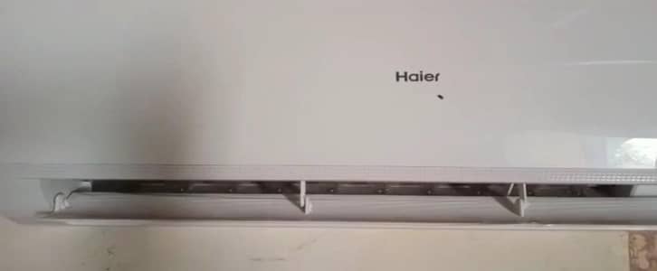 Haeir AC DC inverter urgent for sale contact 0343:4306801