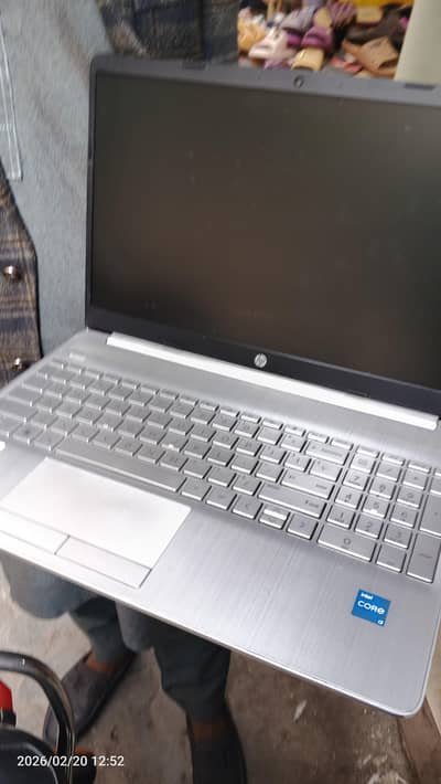 i3 11th gen - 128gb nmve - 8 gb ram - 1 tb hhd