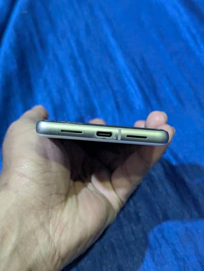 Google pixel 7- 10 condition