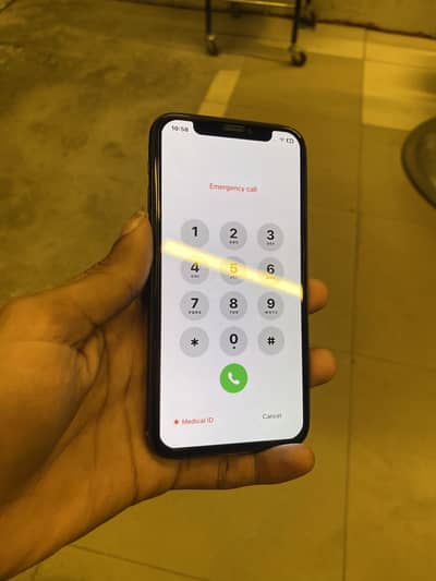 iPhone 11 Pro factory lock GB64 exchange ?