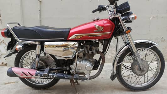 Honda CG-125 Special Edition.