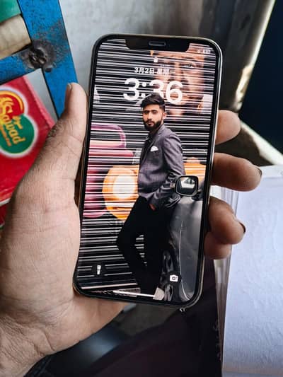 I phone 12 pro 128 JV